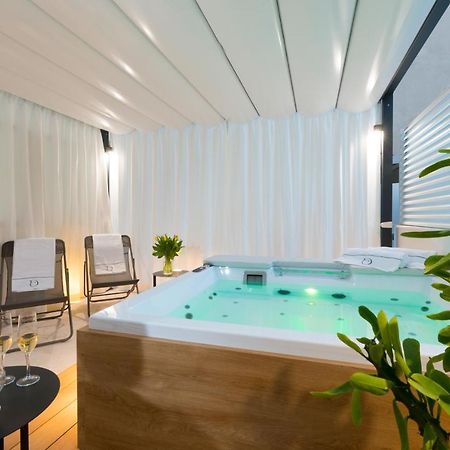 Dc Domus Charme Spa Palermo Bagian luar foto
