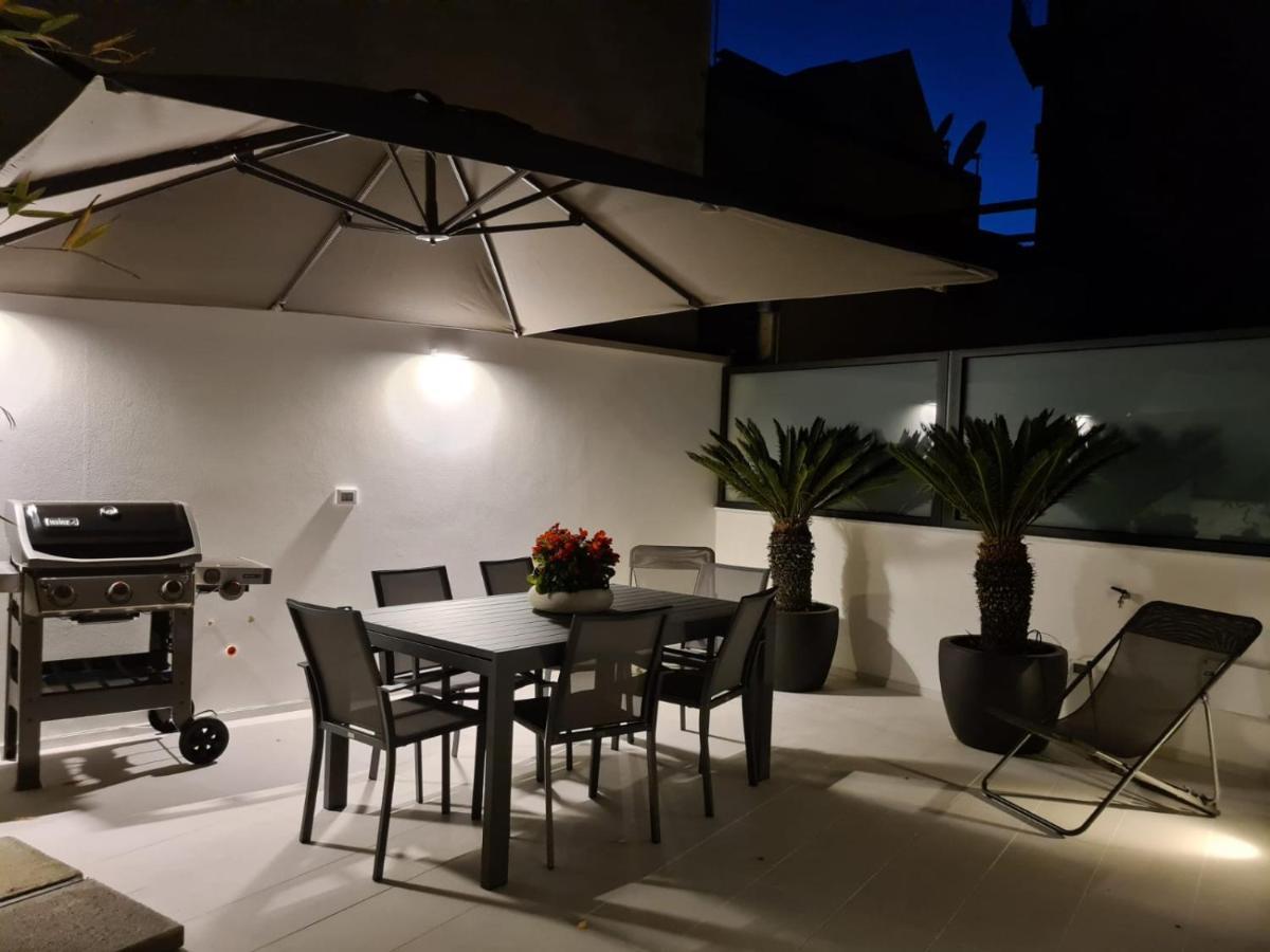 Dc Domus Charme Spa Palermo Bagian luar foto