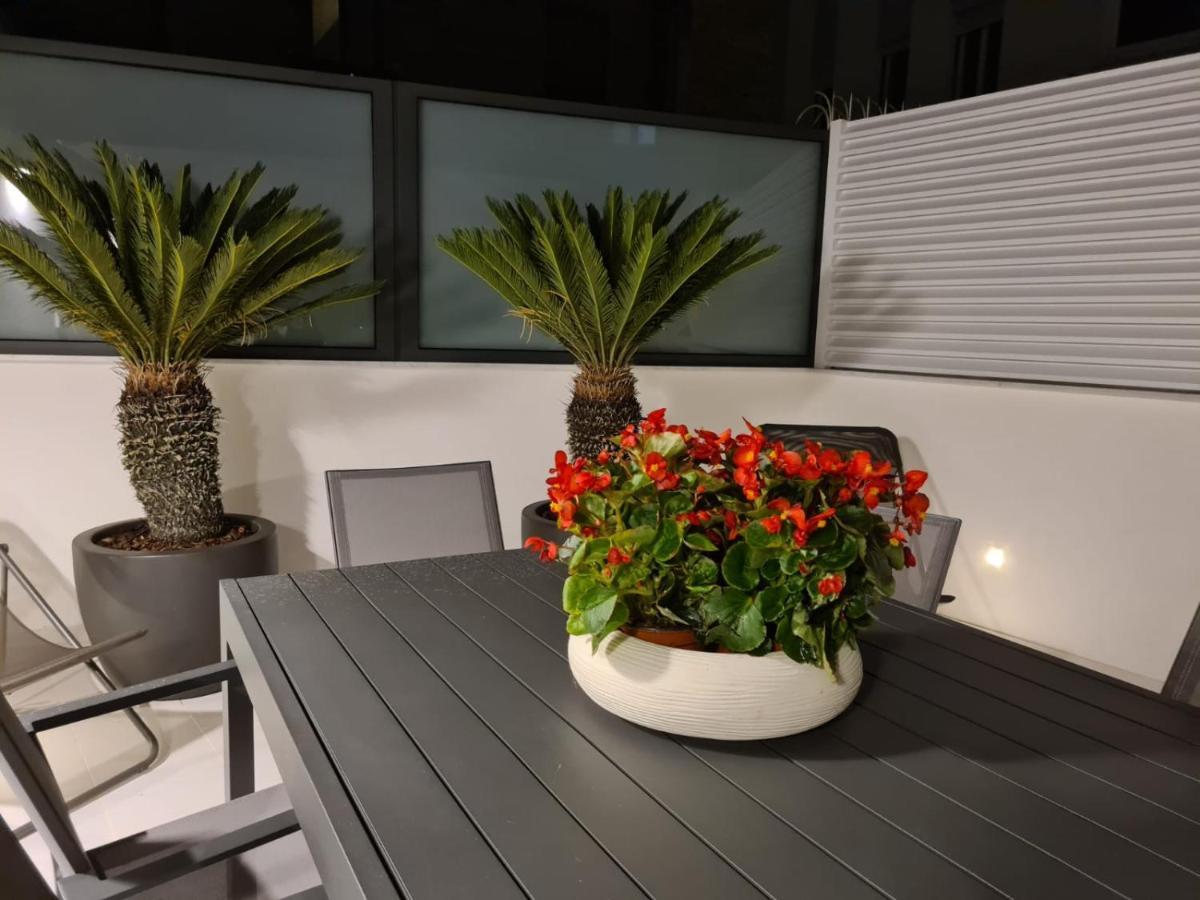 Dc Domus Charme Spa Palermo Bagian luar foto