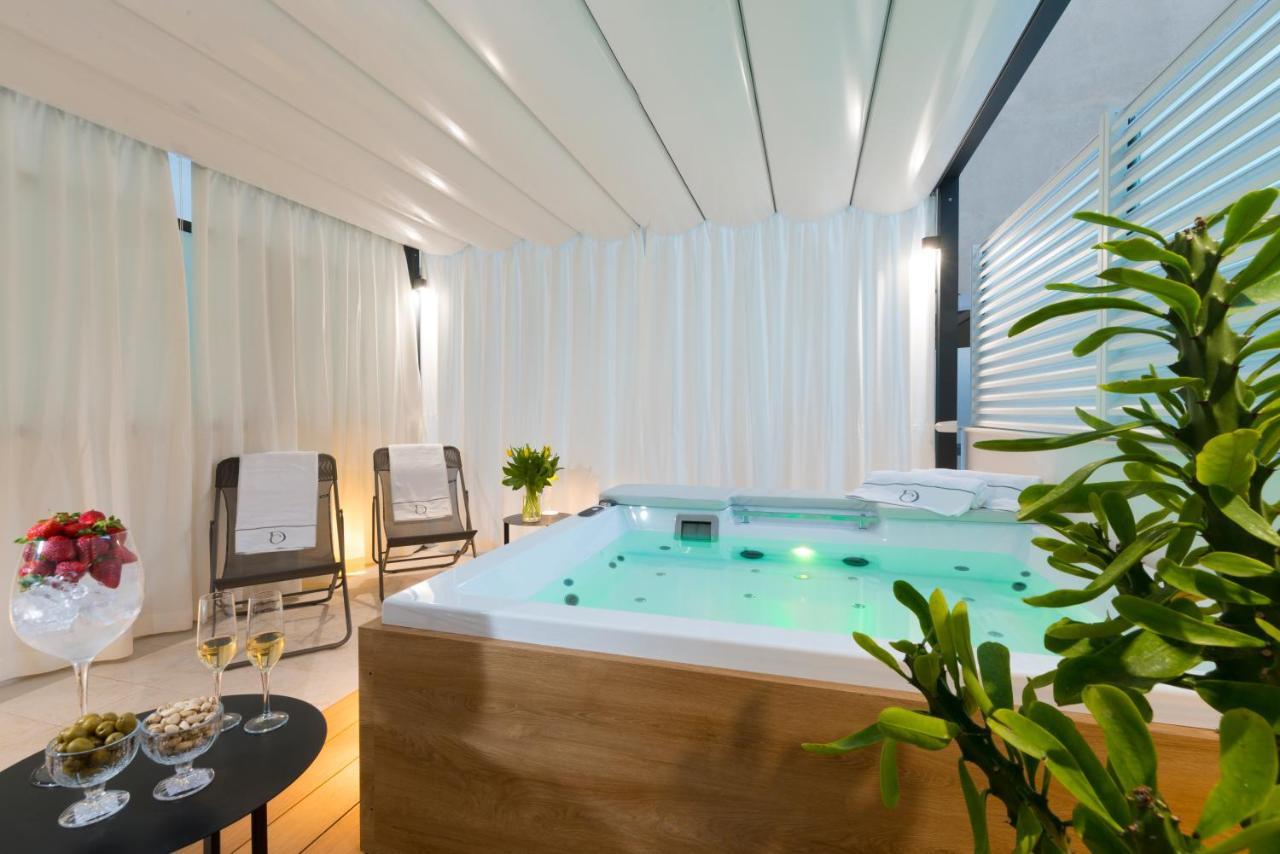 Dc Domus Charme Spa Palermo Bagian luar foto