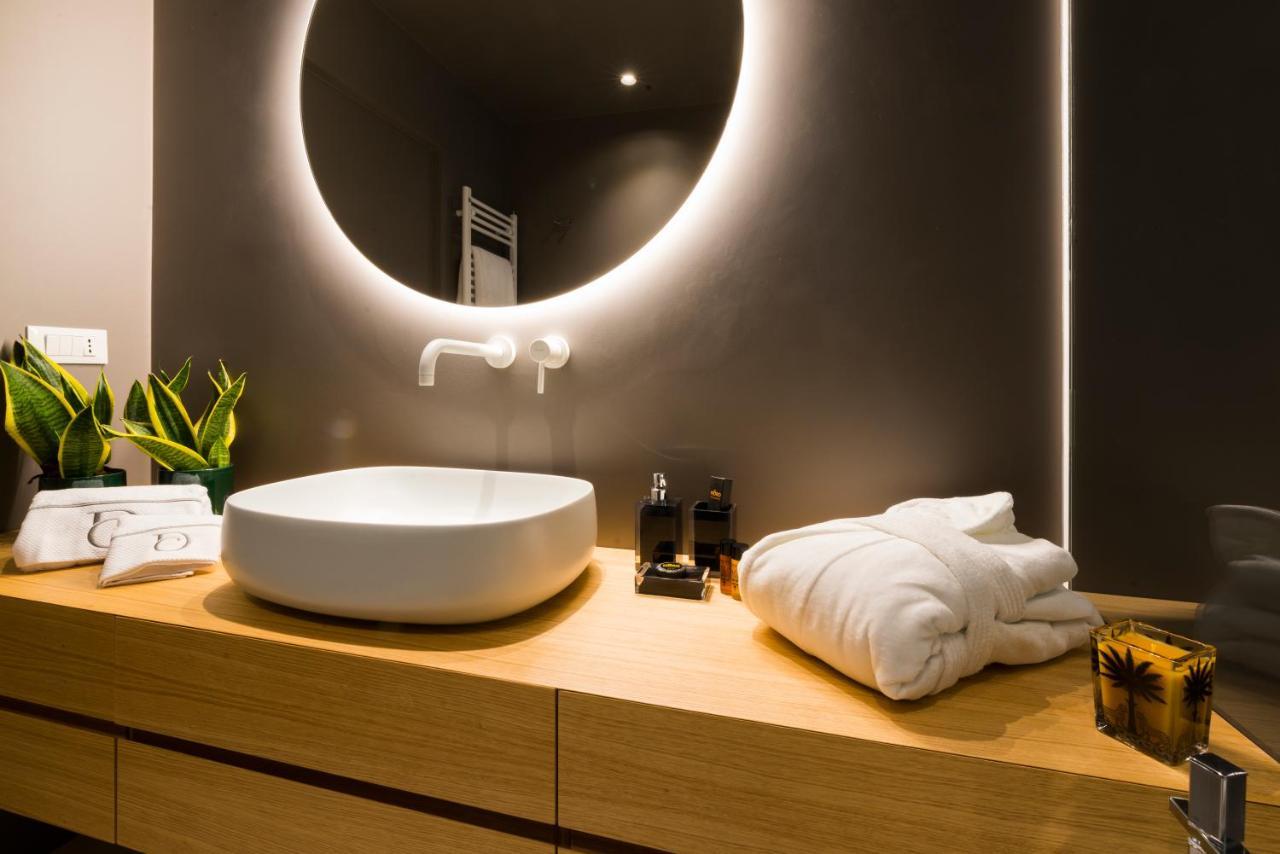 Dc Domus Charme Spa Palermo Bagian luar foto