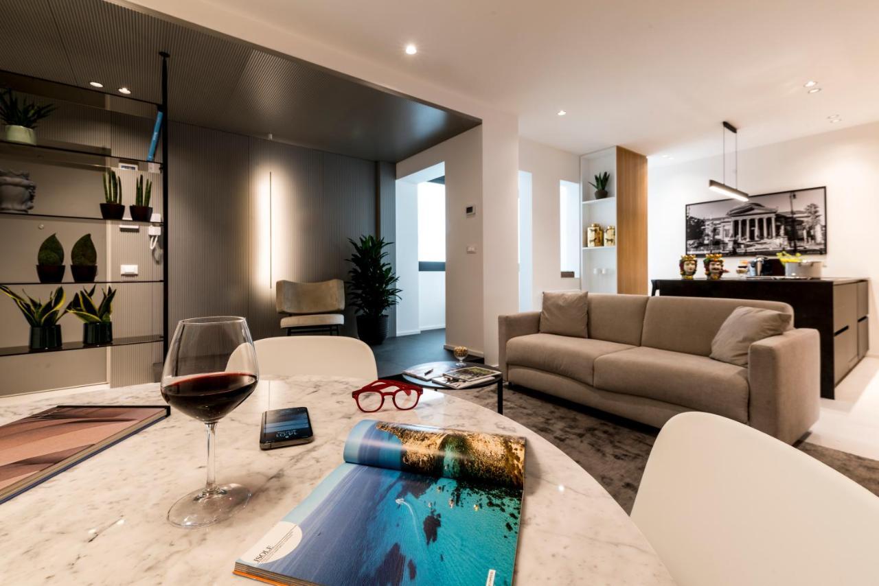 Dc Domus Charme Spa Palermo Bagian luar foto